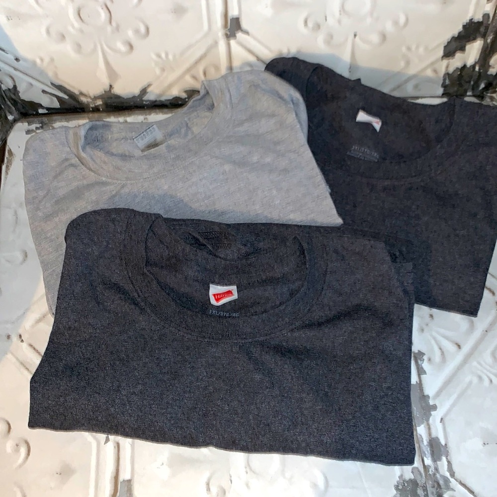 Bundle of mens t shirts